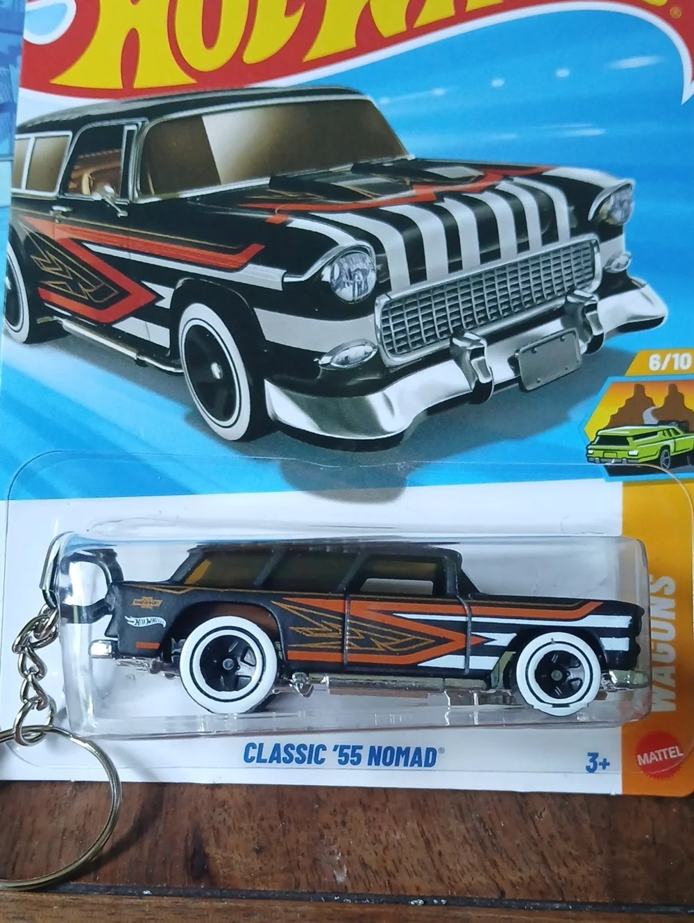 Classic '55 Nomad Key & Card Holder - Black with Orange Accents